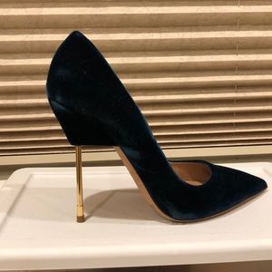 Kurt Geiger Pumps
